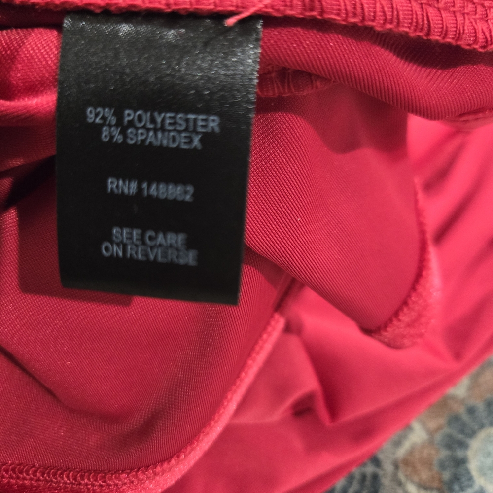 Torrid Circle Skirt Bold Cherry Red Velvet 2X - Picture 3 of 5